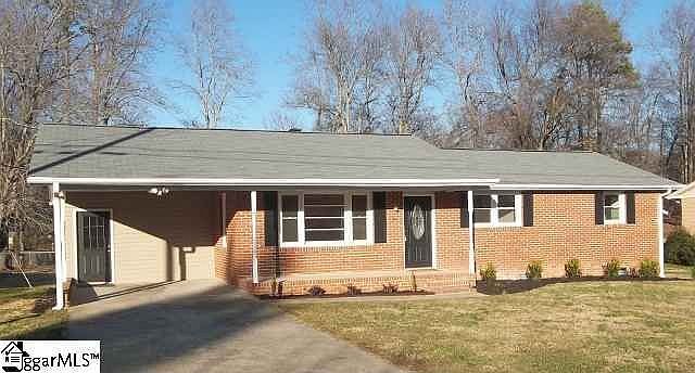 1st image of 8 Vicksburg Dr