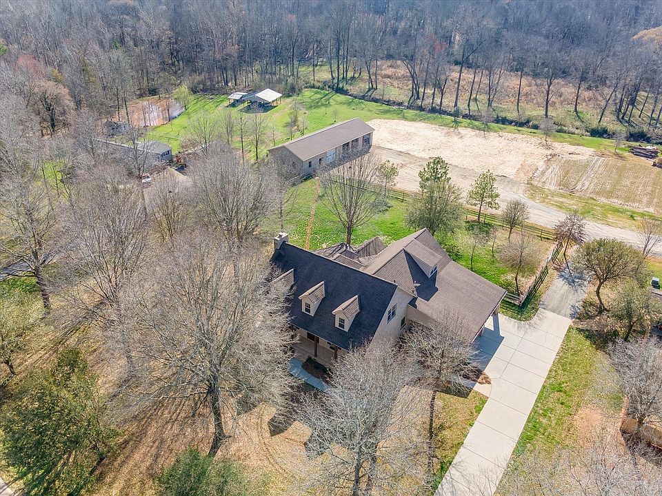 5861 Hidden Oaks Ln, Clover, SC 29710 Zillow