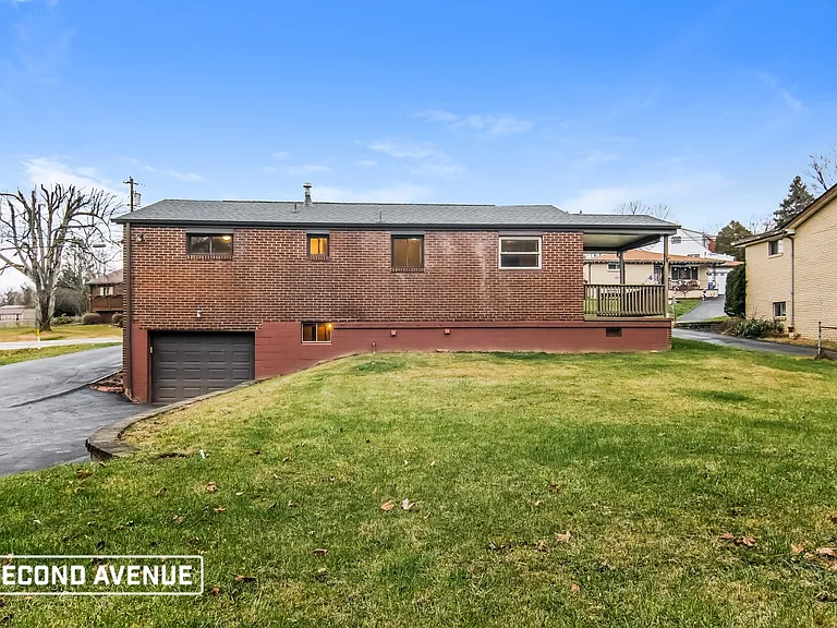 11556 McKee Rd — Photo 11