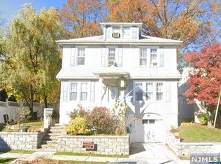 749 Florence Pl, Cliffside Park, NJ 07010