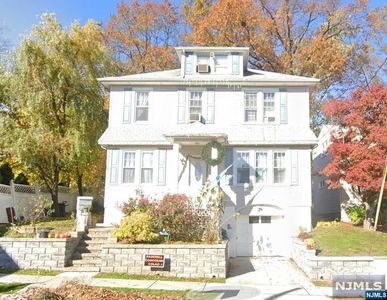 749 Florence Pl, Cliffside Park, NJ, 07010