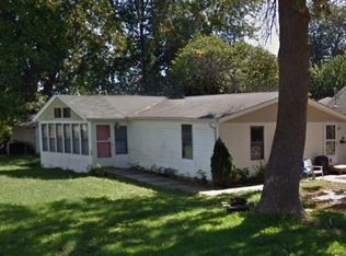 2218 N 15th St, Springfield, IL 62702