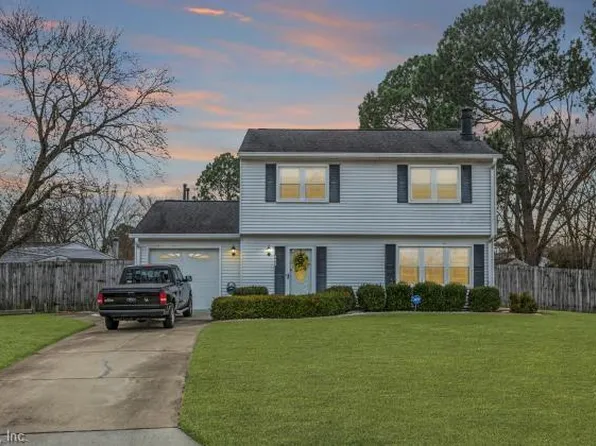 122 Skipper Ct, Newport News, VA 23602