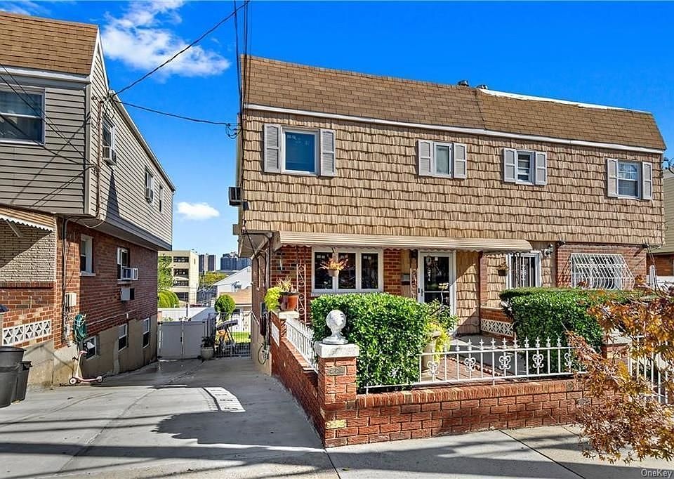 2524 Tiemann Ave, Bronx, NY 10469 Zillow