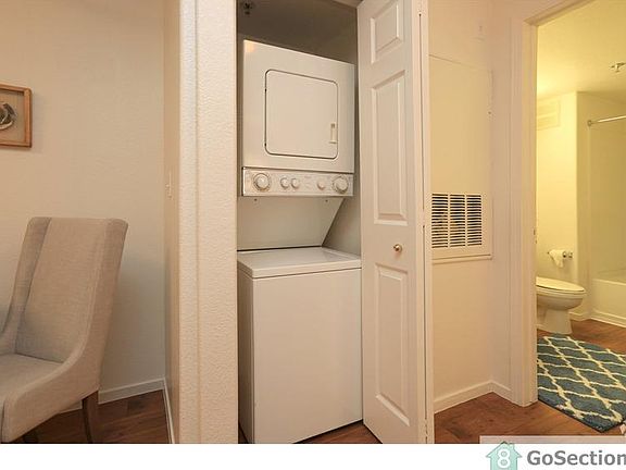 3rd image of 5601 Natomas Blvd APT 1103
