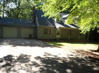 124 S Spring St, Central, SC 29630