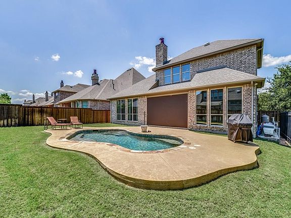 4th image of 3205 Balmerino Ln