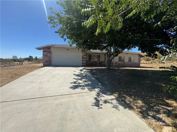 39730 165th St E, Lake Los Angeles, CA 93591