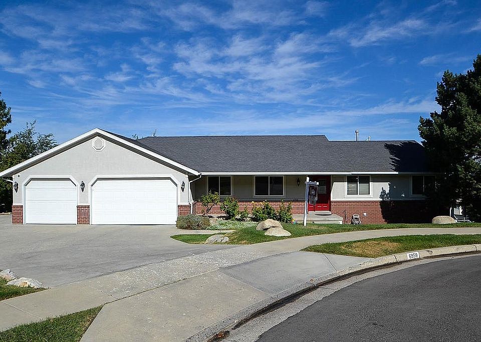 1st image of 6958 S Sunrise Hills Cir