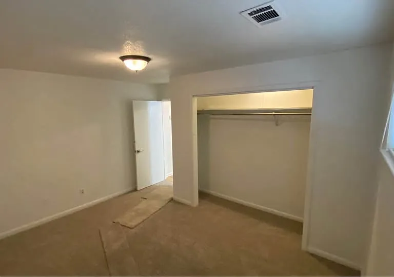 5866 Dayton Blvd #4 — Photo 4