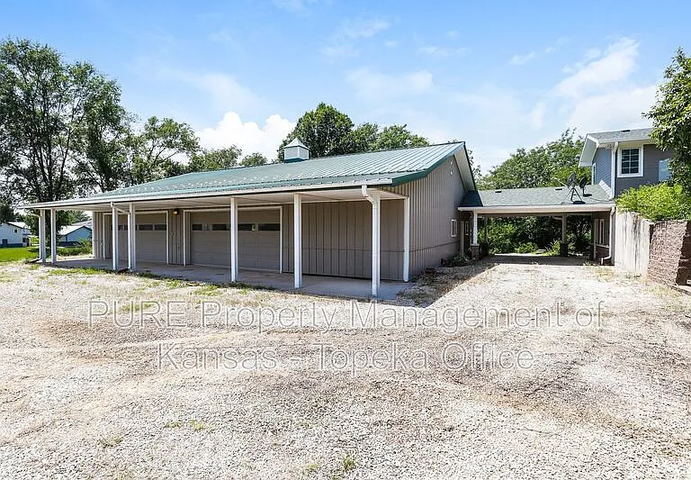 3120 SE Stanley Rd — Photo 6