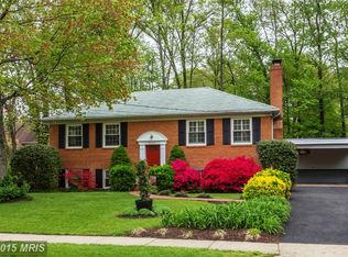 8325 Woodacre St, Alexandria, VA 22308