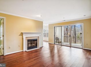 125 Timberbrook Ln APT 202, Gaithersburg, MD 20878