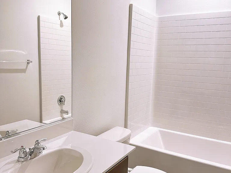 4061 Hudson Ln — Photo 14