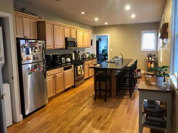877 E 4th St, South Boston, MA 02127