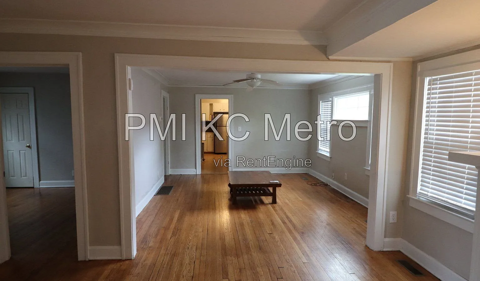 3 bed, 1.0 bath, 1344 sqft, $1,980 — Photo 2