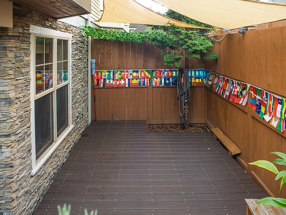 composite maintain free deck, perfect for outdoor gathering or exercise