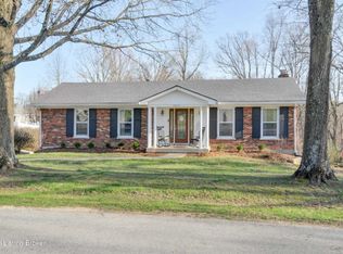 2623 Windsor Forest Dr, Louisville, KY
