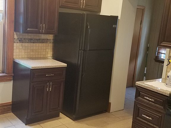 4th image of 2320 W Schubert Ave #1
