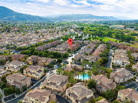 2nd image of 44885 Poppy Ridge Dr