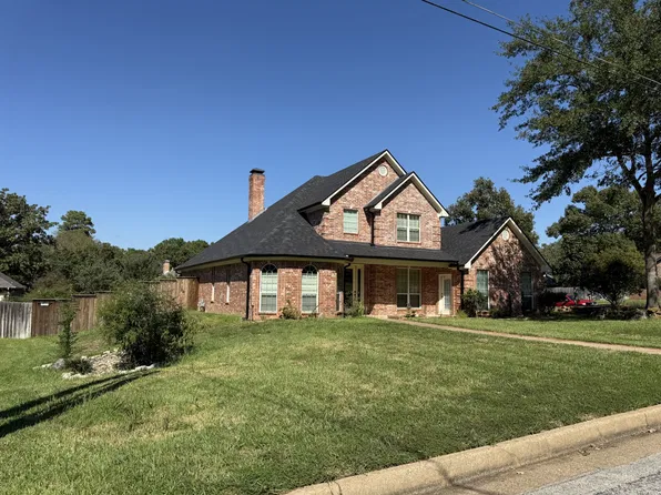 1600 Frostwood Dr, Tyler, TX 75703