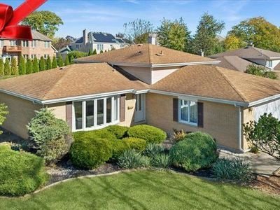 1614 Holly Ave, Darien, IL, 60561