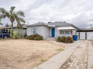 114 Circle Dr, Bakersfield, CA