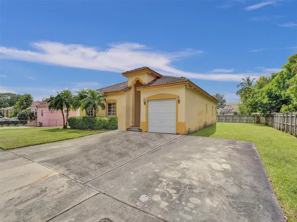 15742 NW 40th Ct, Miami Gardens, FL 33054
