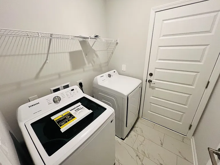 15573 Ruthie Lynn Dr — Photo 2