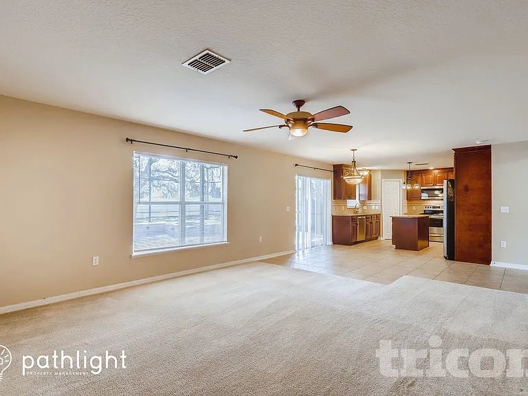 546 Granite Cir — Photo 7