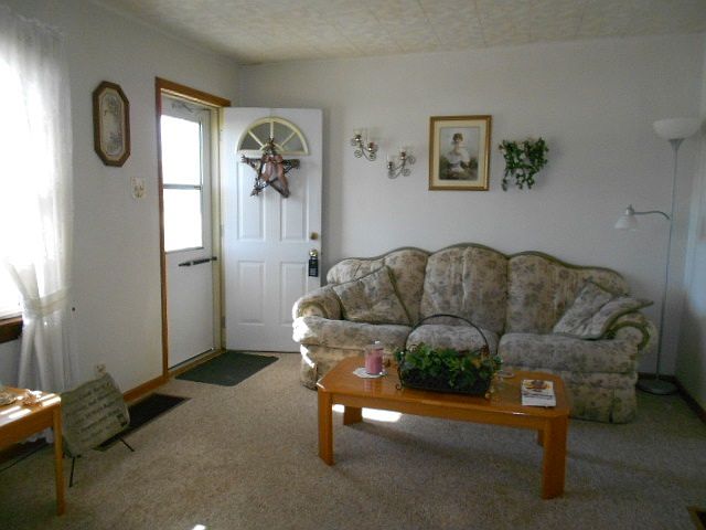 1st image of 3912 Plum St