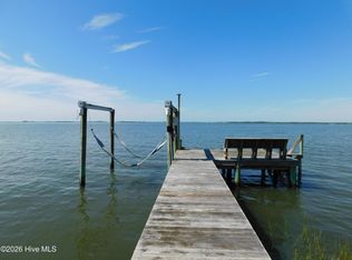 213 Rudolph Dr, Beaufort, NC 28516