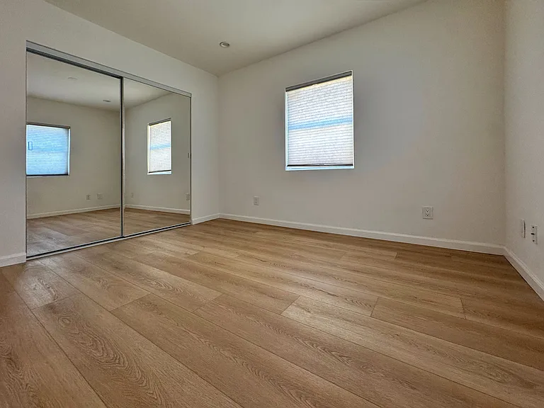 2346 Birkdale St — Photo 16