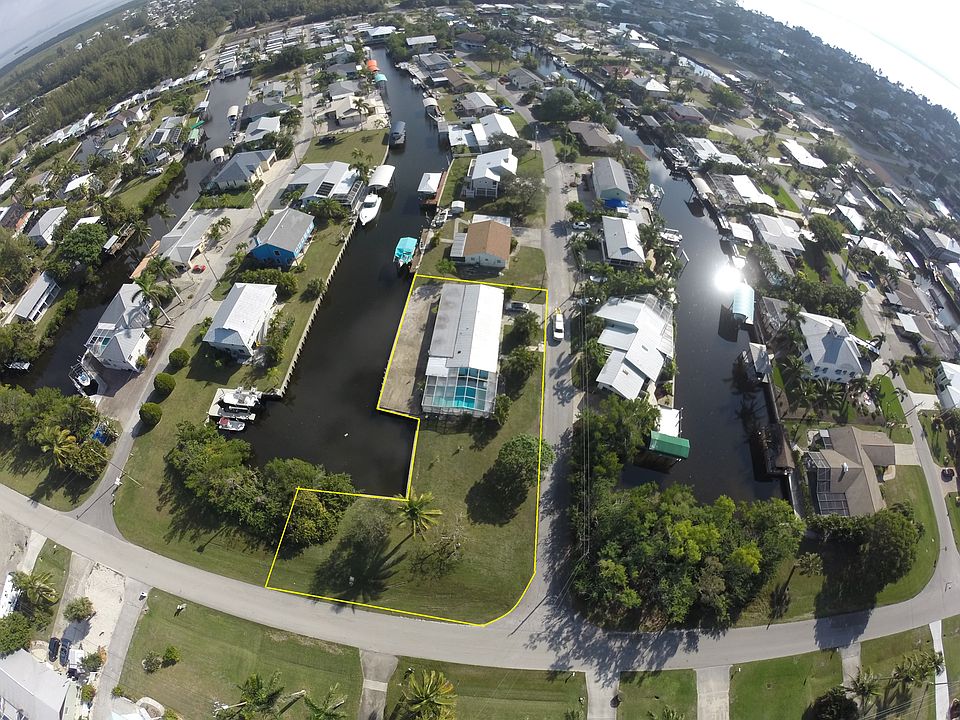 1st image of 3708 Clipper Ln