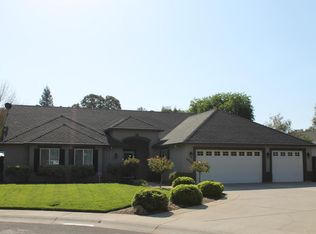 4890 Rising River Ct, Redding, CA 96002