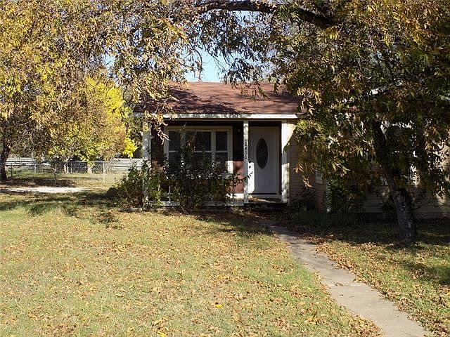 1st image of 2400 Greenway Dr