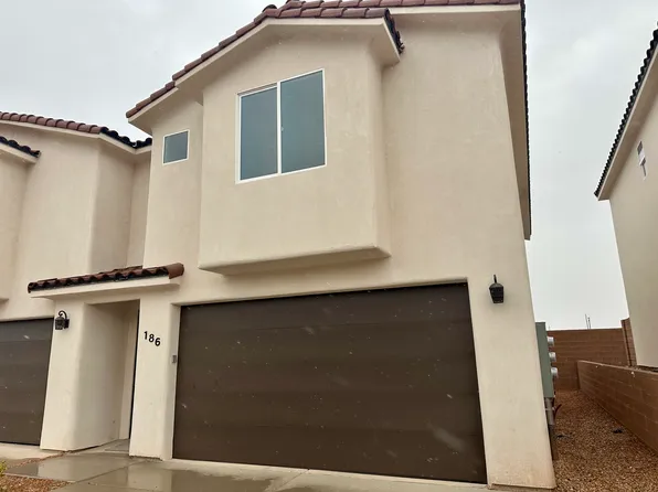 186 N 2470 W, Hurricane, UT 84737