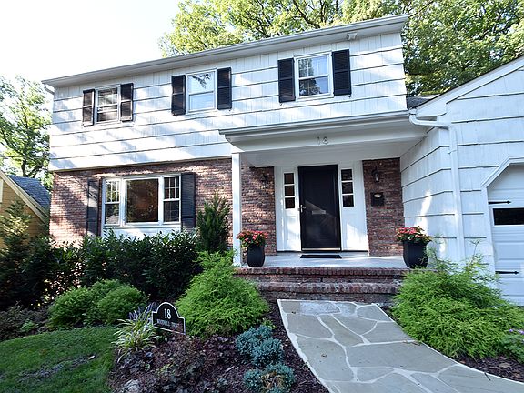2nd image of 18 Woodhill Dr