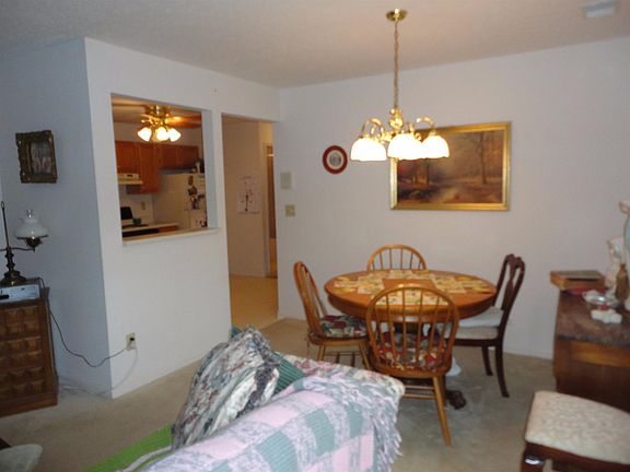 5th image of 2300 Sylved Ln Unit 4
