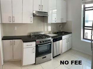 31-20 32nd St #2C, Astoria, NY 11106