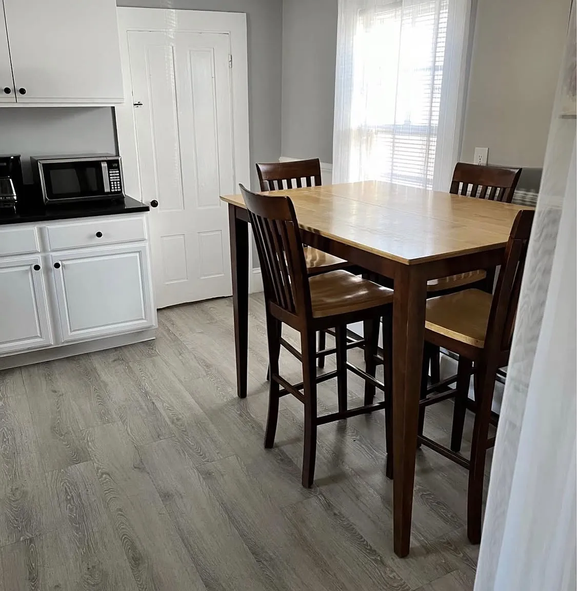 2 bed, $2,200 — Photo 3