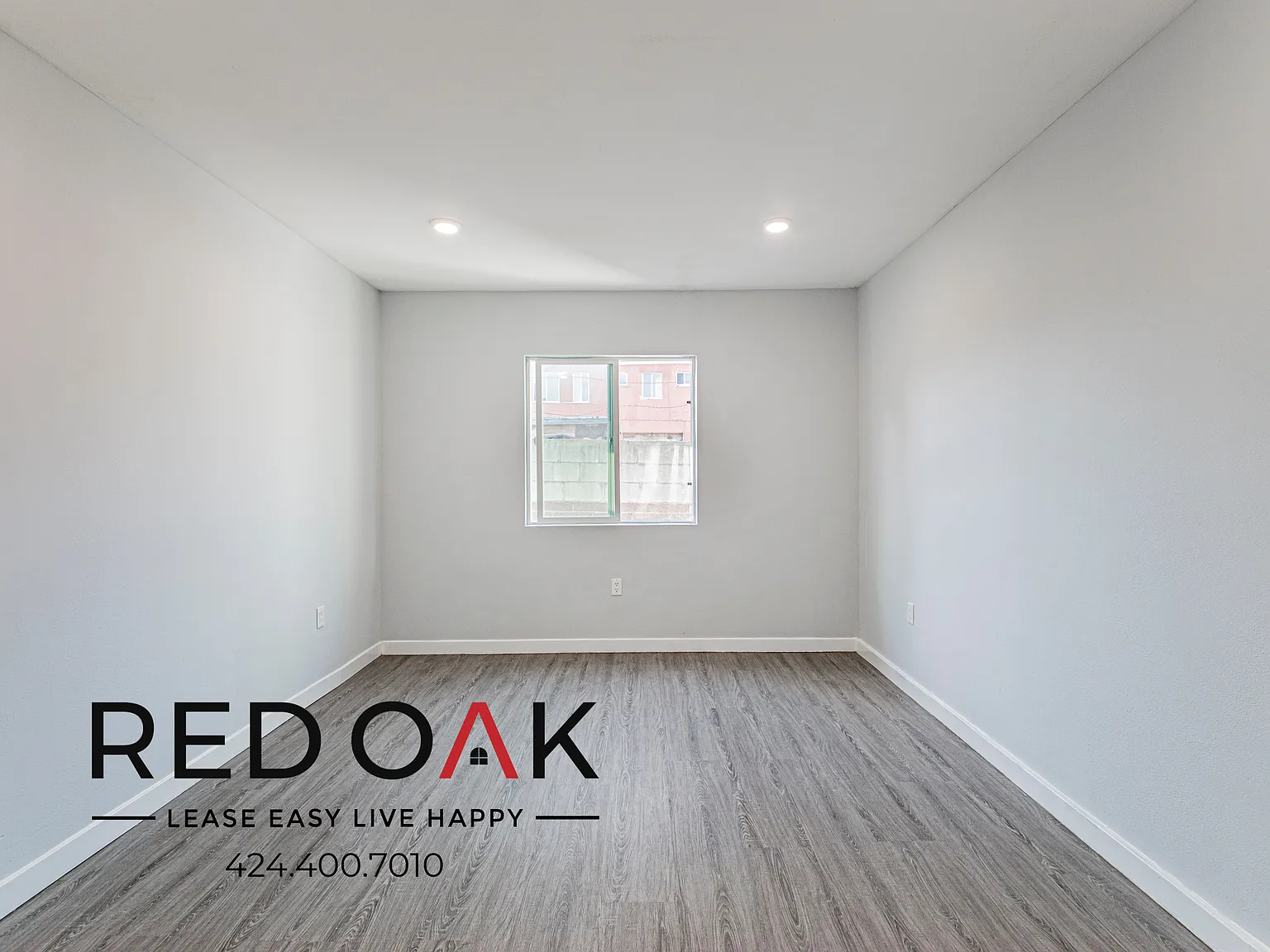 ~Low Deposit~ Gorgeous Two Bedroom With Recessed Lighting, On-Site Laundry, And Available Parking... — Photo 3