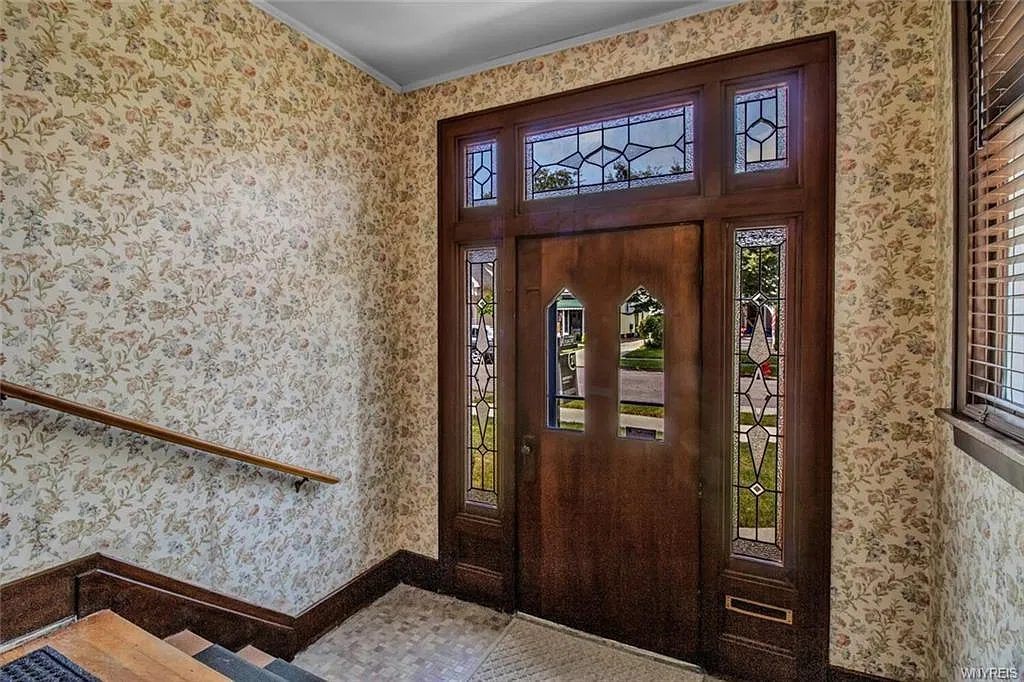 2 bed, 1100 sqft, $1,400 — Photo 3