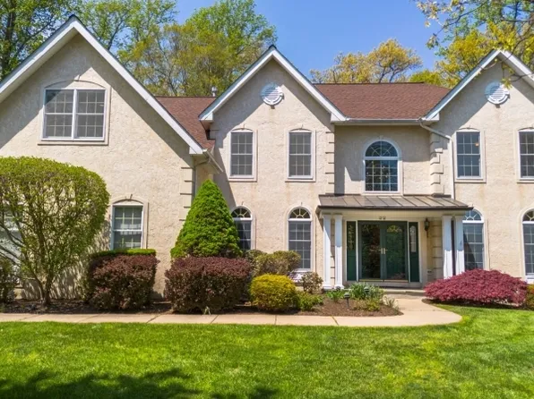 32 INDEPENDENCE DRIVE, Bernards Twp., NJ 07920