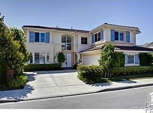 2 Ponte, Irvine, CA 92606