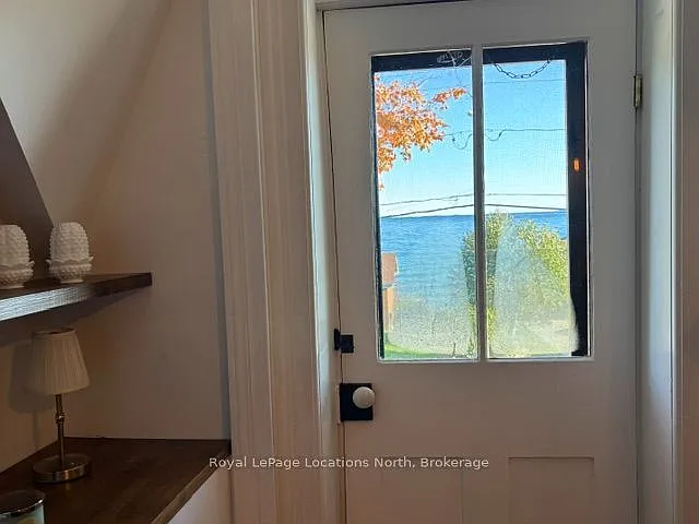 448 Grandview Dr — Photo 13