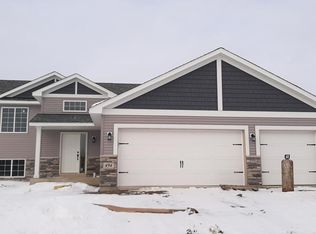 494 65th Cir SW, Waverly, MN 55390