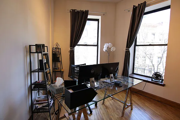 Rented by JK Dansar Corp | media 12