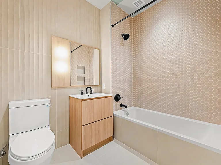 733 Lincoln Pl #1116 — Photo 5