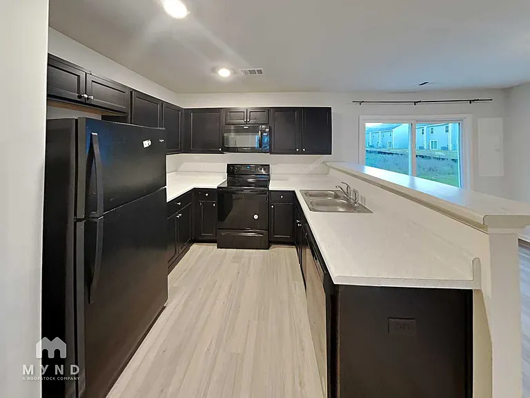 15 Cardinal Ct — Photo 6
